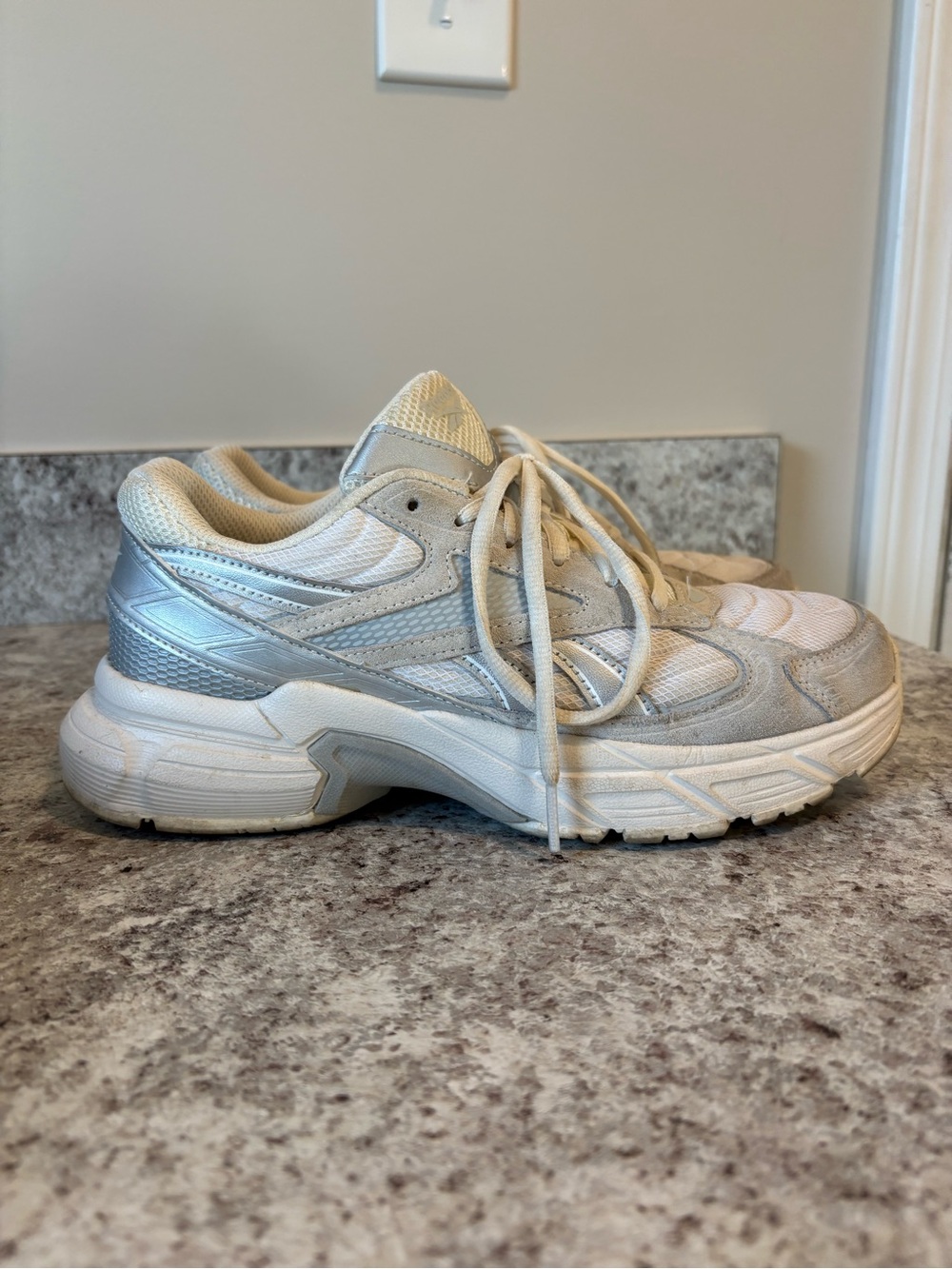 Reebok Women's White and Silver Athletic Lace-Up Sneakers